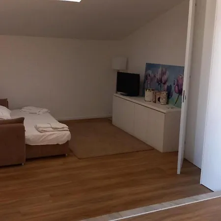 Scudaniglio Apartment